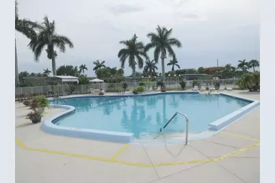 2572 Emory Drive E #J, West Palm Beach, FL 33415 - Photo 25