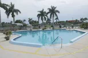 2572 Emory Dr E, West Palm Beach, FL 33415 - Photo 25