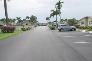2572 Emory Dr E, West Palm Beach, FL 33415 - Photo 17