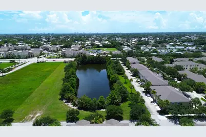 1890 SE Interlachen Drive, Port Saint Lucie, FL 34952 - Photo 43
