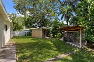 8951 SW 51st Pl, Cooper City, FL 33328 - Photo 31