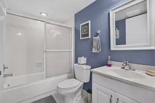 313 Lake Circle, North Palm Beach, FL 33408 - Photo 7