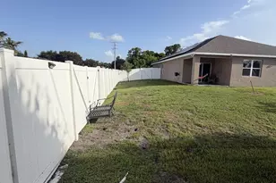 103 SW Oakridge Dr, Port Saint Lucie, FL 34984 - Photo 33