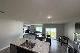 103 SW Oakridge Dr, Port Saint Lucie, FL 34984 - Photo 39