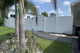 103 SW Oakridge Dr, Port Saint Lucie, FL 34984 - Photo 43