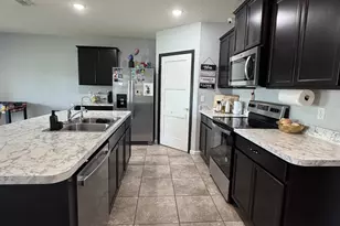 103 SW Oakridge Dr, Port Saint Lucie, FL 34984 - Photo 19