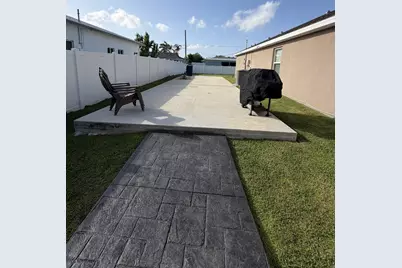 103 SW Oakridge Drive, Port Saint Lucie, FL 34984 - Photo 5