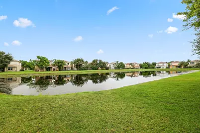 8396 Calabria Lakes Drive, Boynton Beach, FL 33473 - Photo 37