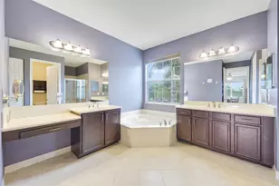 8396 Calabria Lakes Drive, Boynton Beach, FL 33473 - Photo 45