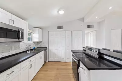 3872 Mackinac Road, Lake Worth Beach, FL 33462 - Photo 5