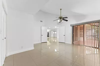 5421 Helene Circle, Boynton Beach, FL 33472 - Photo 21