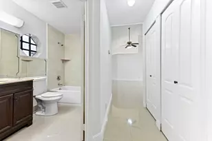 5421 Helene Cir, Boynton Beach, FL 33472 - Photo 17