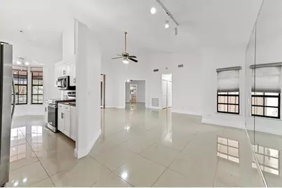 5421 Helene Circle, Boynton Beach, FL 33472 - Photo 7