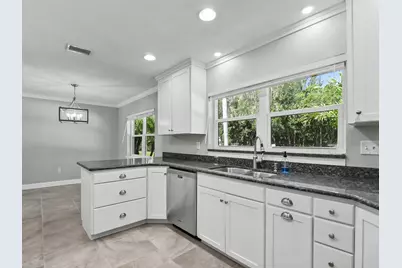 450 28th Court, Vero Beach, FL 32968 - Photo 11