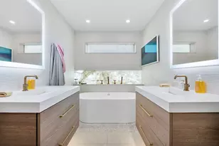 725 NE 36th St, Boca Raton, FL 33431 - Photo 39