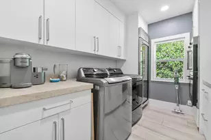 725 NE 36th St, Boca Raton, FL 33431 - Photo 29
