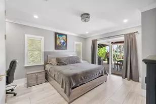 725 NE 36th St, Boca Raton, FL 33431 - Photo 41