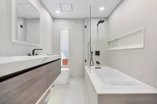 725 NE 36th St, Boca Raton, FL 33431 - Photo 19