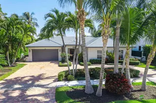 725 NE 36th St, Boca Raton, FL 33431 - Photo 3