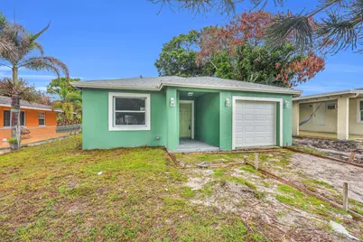 2002 Avenue M, Fort Pierce, FL 34950 - Photo 3