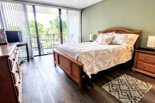 1830 Embassy Dr, West Palm Beach, FL 33401 - Photo 7