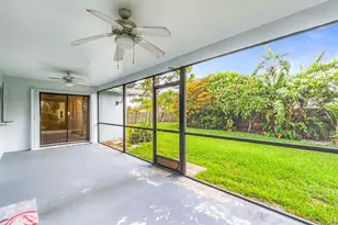 1849 Tulip Ln, Wellington, FL 33414 - Photo 25