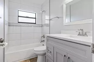 1849 Tulip Ln, Wellington, FL 33414 - Photo 23