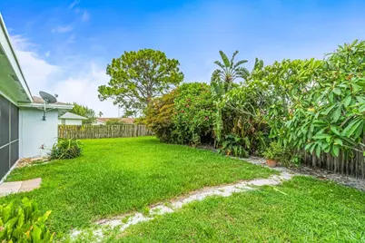 1849 Tulip Lane, Wellington, FL 33414 - Photo 27