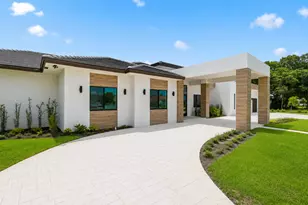 14817 Paddock Dr, Wellington, FL 33414 - Photo 7