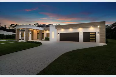 14817 Paddock Drive, Wellington, FL 33414 - Photo 3