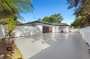 8501 NW 35th Street NW, Coral Springs, FL 33065 - Photo 1