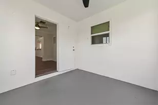 717 SW 16th St, Boynton Beach, FL 33426 - Photo 27
