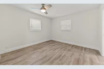 717 SW 16th Street, Boynton Beach, FL 33426 - Photo 23