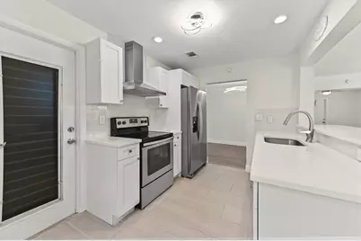 717 SW 16th Street, Boynton Beach, FL 33426 - Photo 13