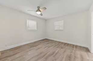 717 SW 16th St, Boynton Beach, FL 33426 - Photo 25