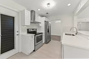 717 SW 16th St, Boynton Beach, FL 33426 - Photo 13