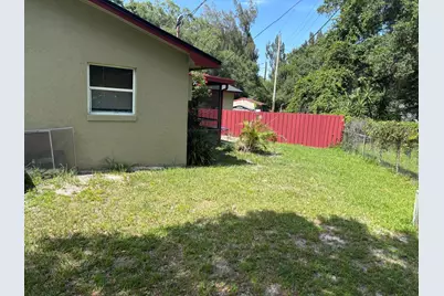 5298 Deleon Avenue, Fort Pierce, FL 34951 - Photo 11
