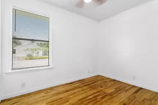 1464 W 32nd St, Riviera Beach, FL 33404 - Photo 9