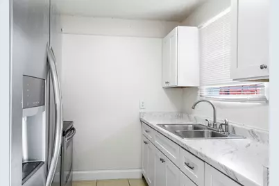 [Address not provided], Riviera Beach, FL 33404 - Photo 11