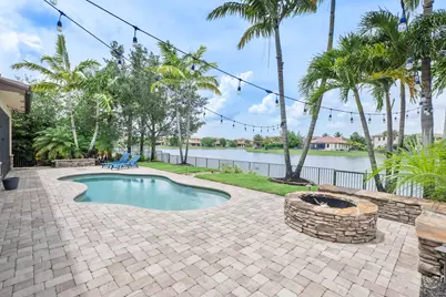 11525 NW 81st Place, Parkland, FL 33076 - Photo 57