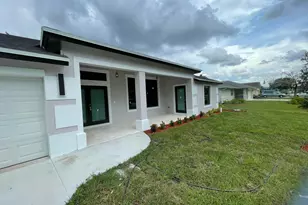 6447 NW Fontana St, Port Saint Lucie, FL 34986 - Photo 5