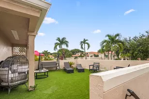6646 Villa Sonrisa Dr, Boca Raton, FL 33433 - Photo 3