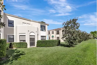 6646 Villa Sonrisa Drive #520, Boca Raton, FL 33433 - Photo 1