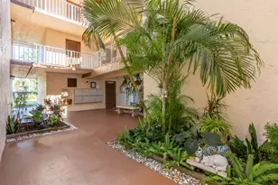 700 SE 6th Ave, Deerfield Beach, FL 33441 - Photo 5