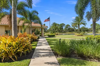 1594 SW Harbour Isles Circle, Port Saint Lucie, FL 34986 - Photo 35