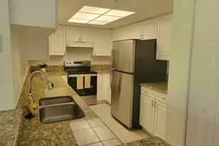 1400 S Crestwood Ct S, Royal Palm Beach, FL 33411 - Photo 9