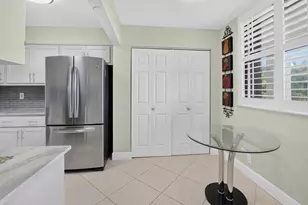 2070 Homewood Blvd, Delray Beach, FL 33445 - Photo 9