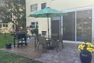 2615 NE 3rd Ct, Boynton Beach, FL 33435 - Photo 7