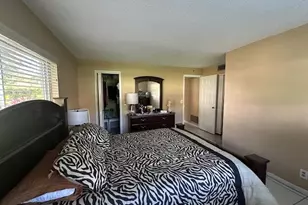 2615 NE 3rd Ct, Boynton Beach, FL 33435 - Photo 11