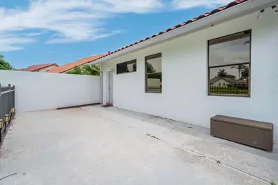 19325 Cherry Hills Terrace, Boca Raton, FL 33498 - Photo 59